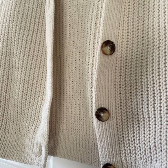 Soft cream cardigan. - Picture 3 of 3